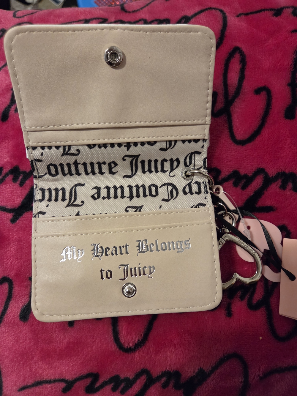 Juicy Couture Black Embroidered Card Holder with Heart Keyring - Picture 3 of 3